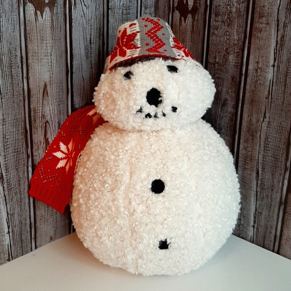 Pottery Barn Cozy Archie Snowman Shaped Pillow Holiday Christmas - Picture 13 of 16